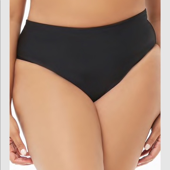 Plus size bikini bottoms - Picture 1 of 3